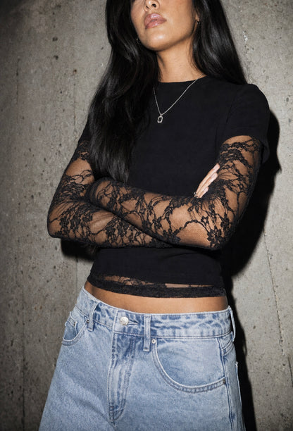 Lace Sleeve Fitted T-Shirt